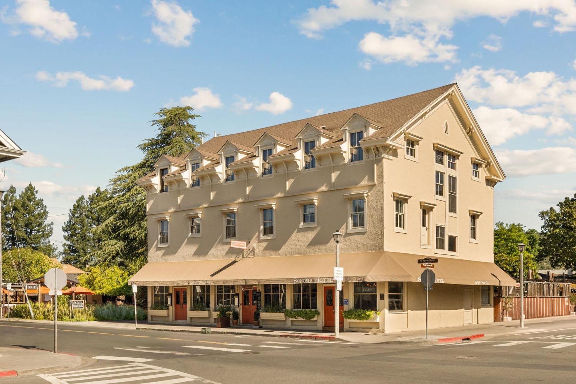 Sonoma Hotel Exterior foto